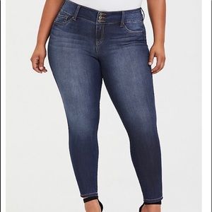 Torrid highwaist Jean